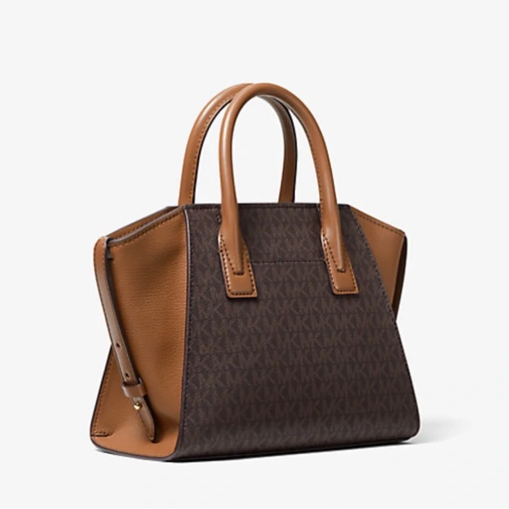 Michael Kors Avril Small Leather Logo Satchel Crossbody Brown Top Zip Bag
NWT - Picture 2 of 16